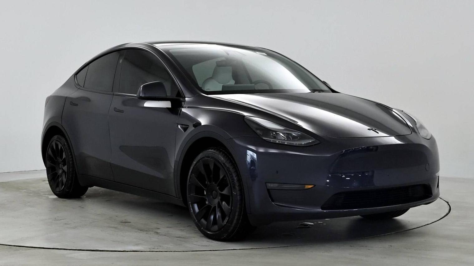 TESLA MODEL Y 2024 7SAYGDEE7RA234807 image